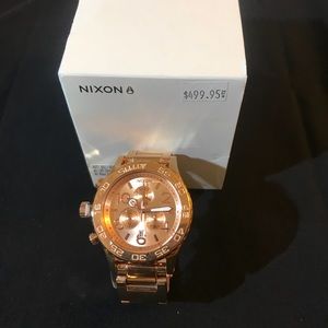 ✨SOLD✨Nixon 42-20 Chrono in Rose Gold